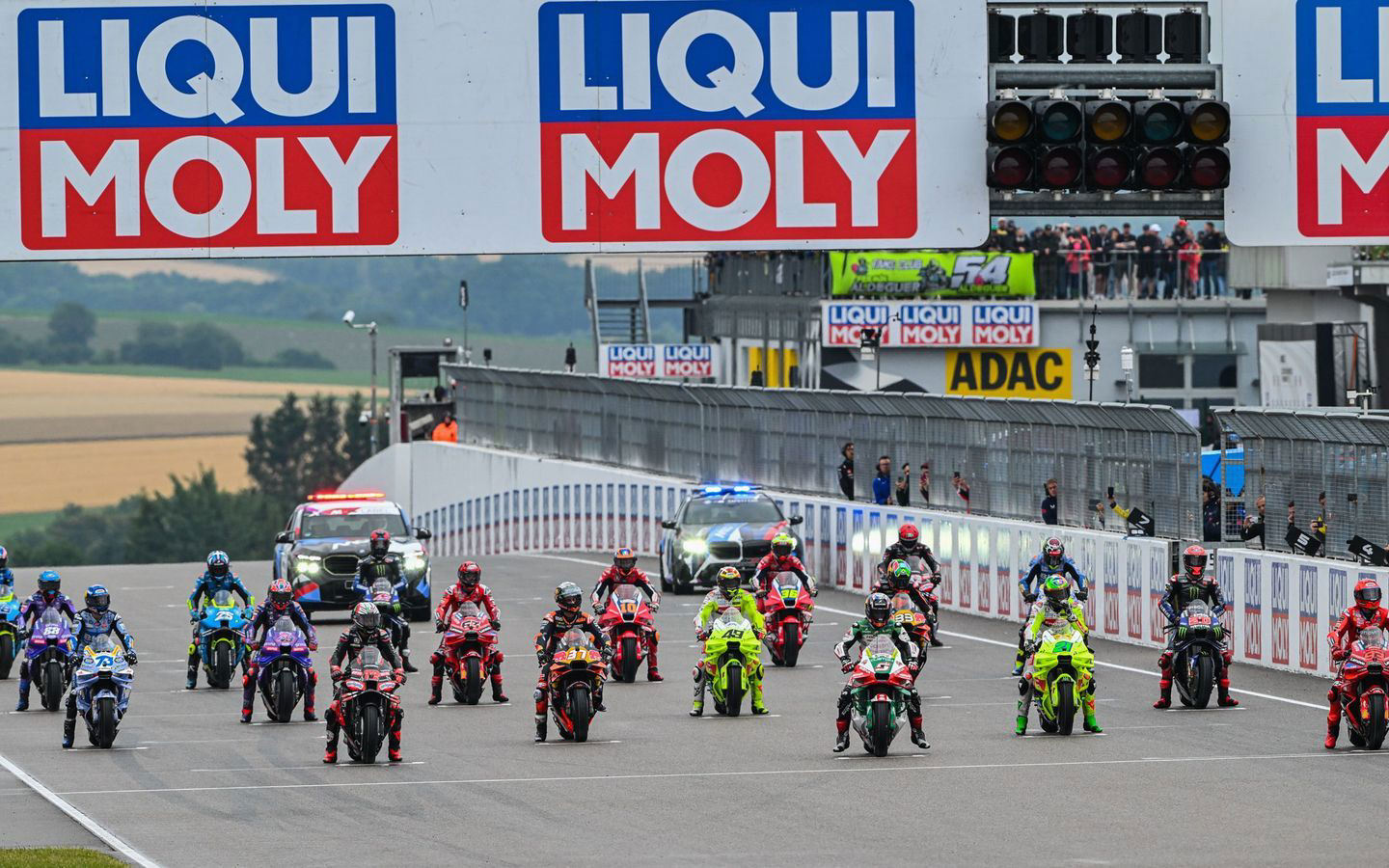 Valentino Rossi Tak Mungkin Ikut Casey Stoner sampai Gurunya Veda di Valentino Rossi Tak Mungkin Ikut Casey Stoner sampai Gurunya Veda di