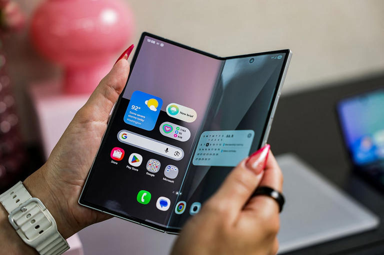 Samsung’s Galaxy Z Fold 7 to debut with One UI 8: Top AI features to ...