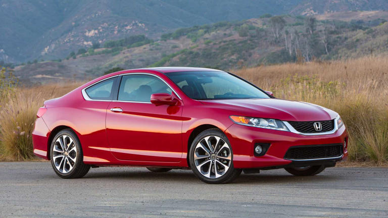 278-hp V6, 6-speed manual, and 5-star safety: The ultimate first car ...