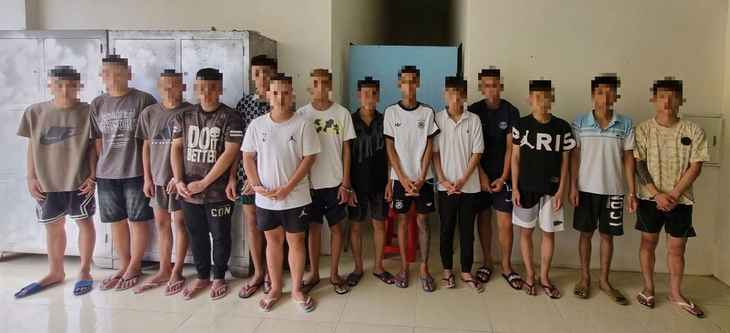 Tạm giữ nhóm thanh niên quậy phá, dùng dao chém 2 người bị thương