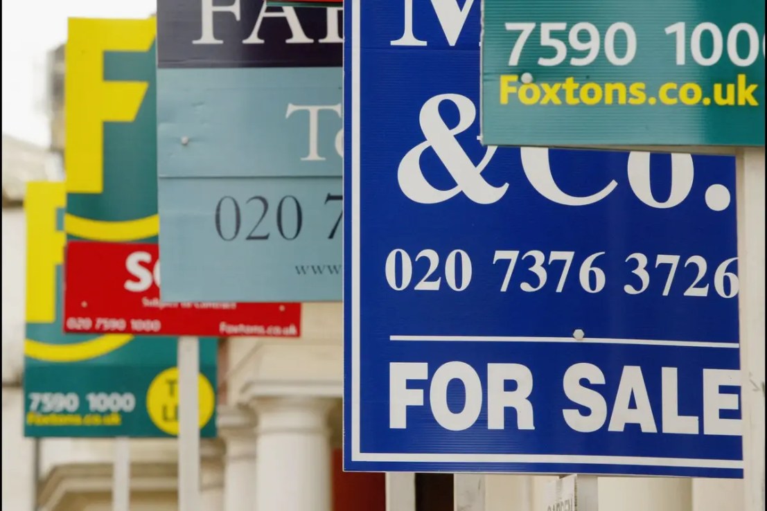 ‘Mortgage mayhem’: Deal lifespans hit record low as interest rate cut ...