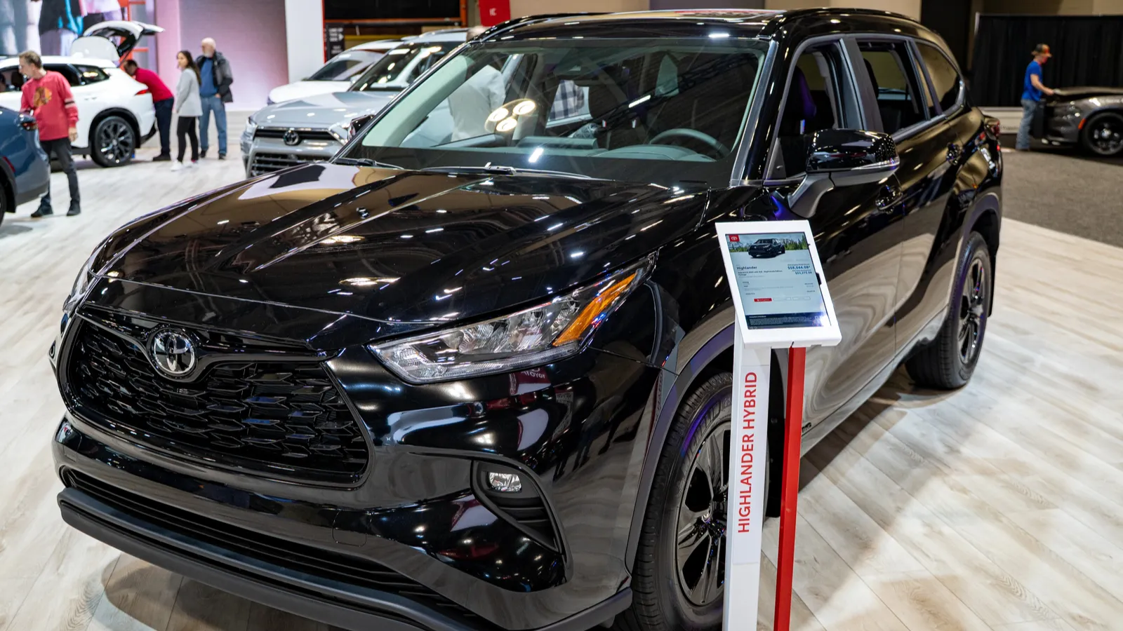 Three reasons the Toyota Grand Highlander Hybrid stands alone in its class