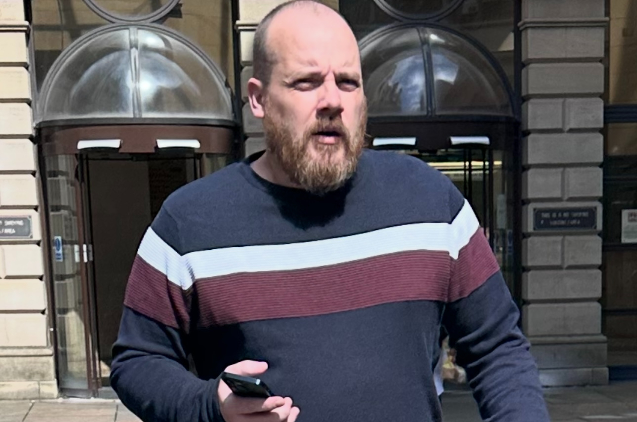 Edinburgh estate agent manager admits using fake invoices to embezzle £ ...