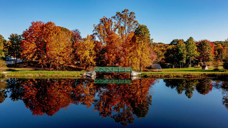 One Of The Best Places To Live In Connecticut Is A Charming Town With ...