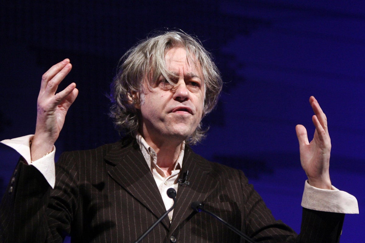 Bob Geldof issues rallying call to Israelis to protest against against
