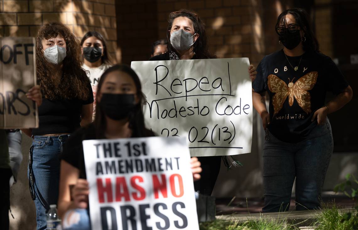 ACLU, advocacy groups denounce Modesto's mask rule after arrests at ICE ...