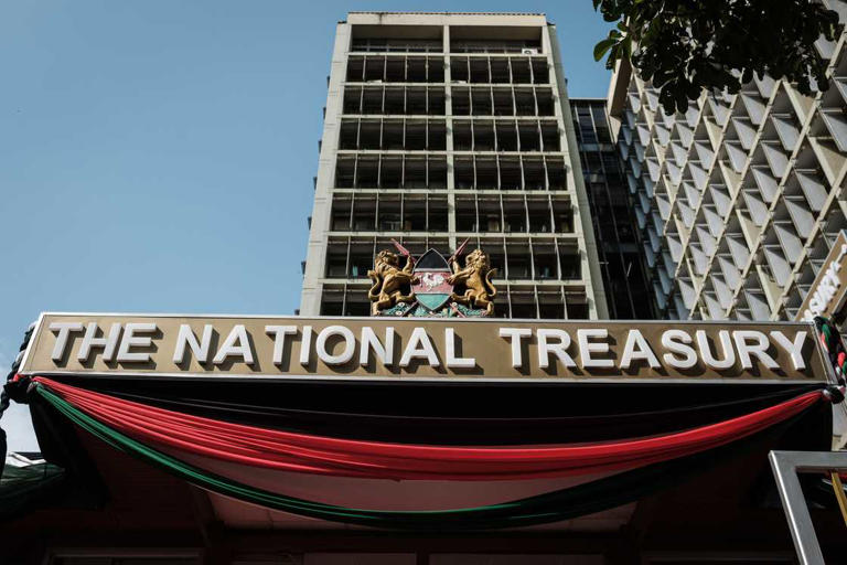 Kenyan money and documents