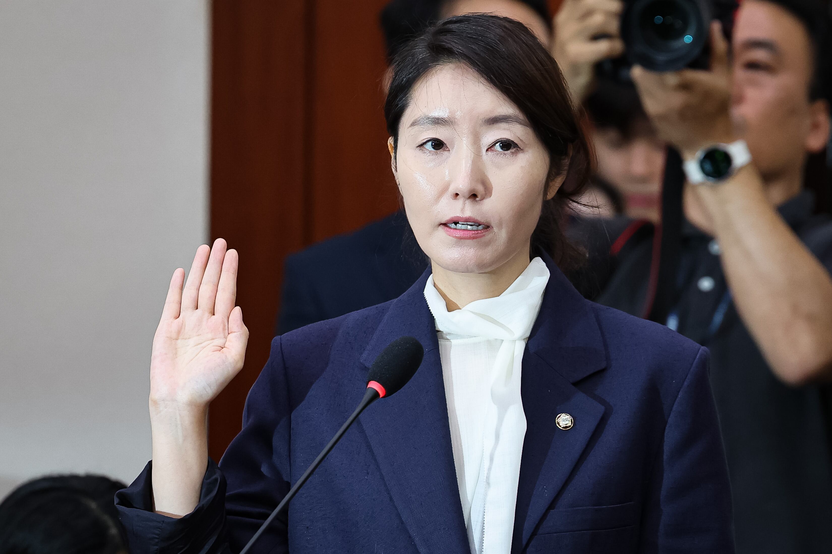 [오늘의 뉴스종합] 강선우 체포동의안 통과와 경제 지표 변화, 국민의힘 내부 갈등과 윤리위 제소