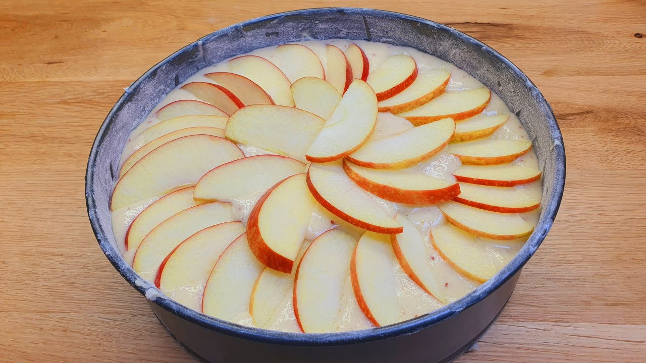 Genau das schnellste und einfachste Apfelkuchen Rezept, das jeder ...