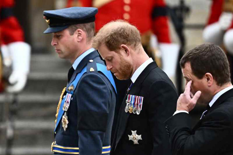 Schock bei den Royals: Cousine (†20) von Harry und William gestorben