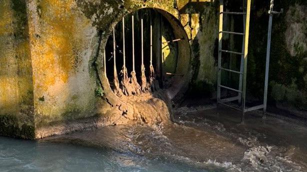 Charity wants better access to water company fines