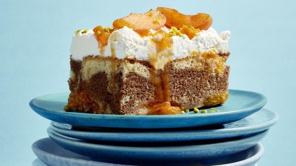 Aprikosen-Karamell-Donauwelle in der Sommeredition