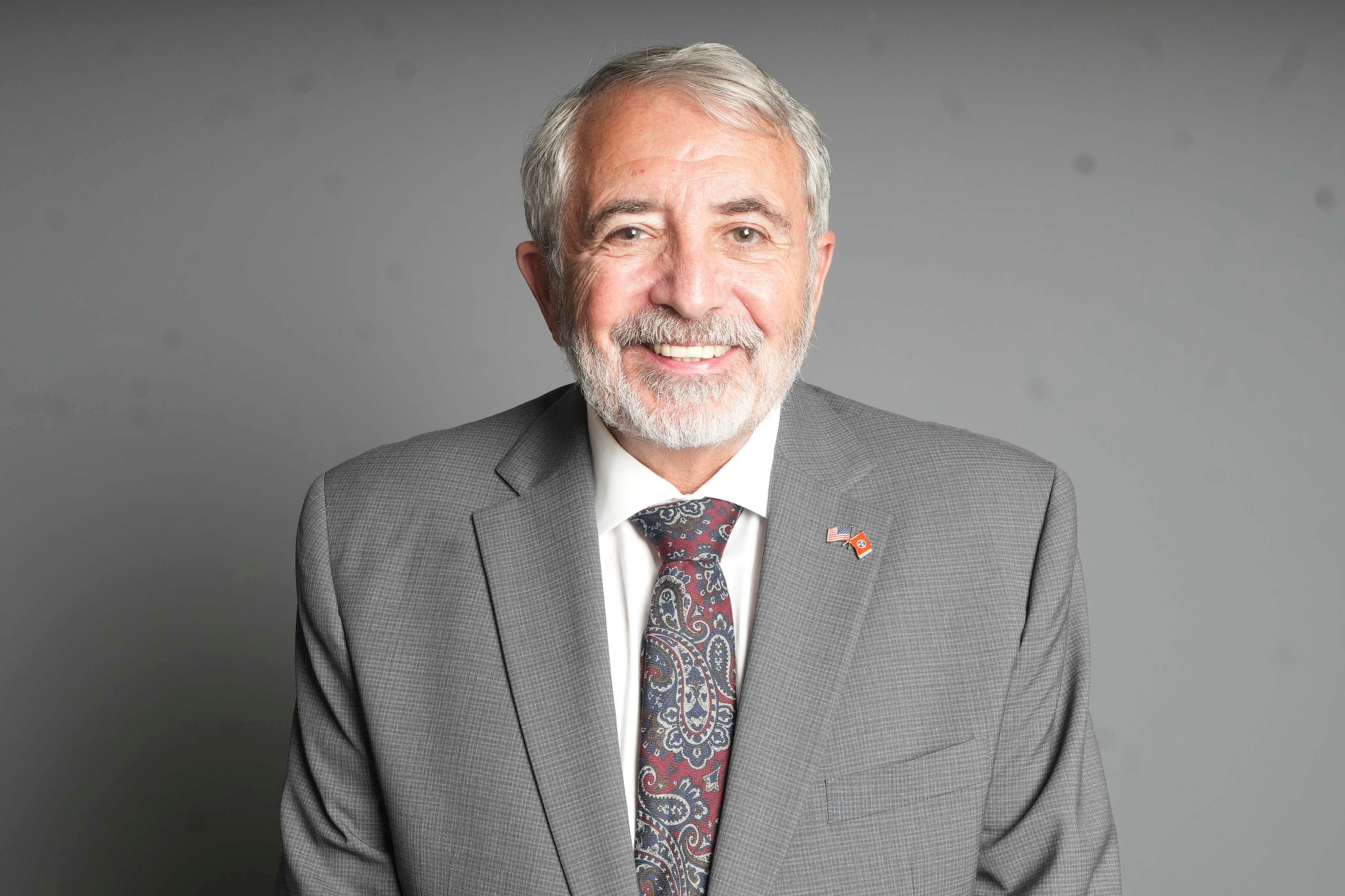 Knoxville election voter's guide 2025: Get to know the city council ...