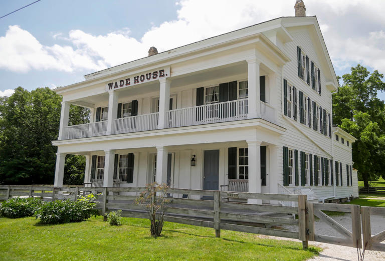 Oct. 24 tour explores Greenbush Cemetery and Wade House
