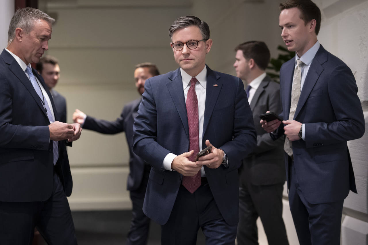Fight Over Epstein Disclosures Brings House to a Standstill