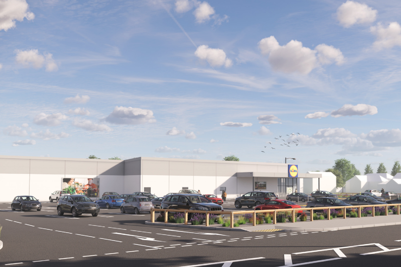Wolverhampton hearing will decide fate of new Lidl alcohol licence