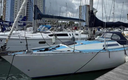 The yacht carrying suspected migrants was intercepted off the Isle of Wight on Sunday - NCA