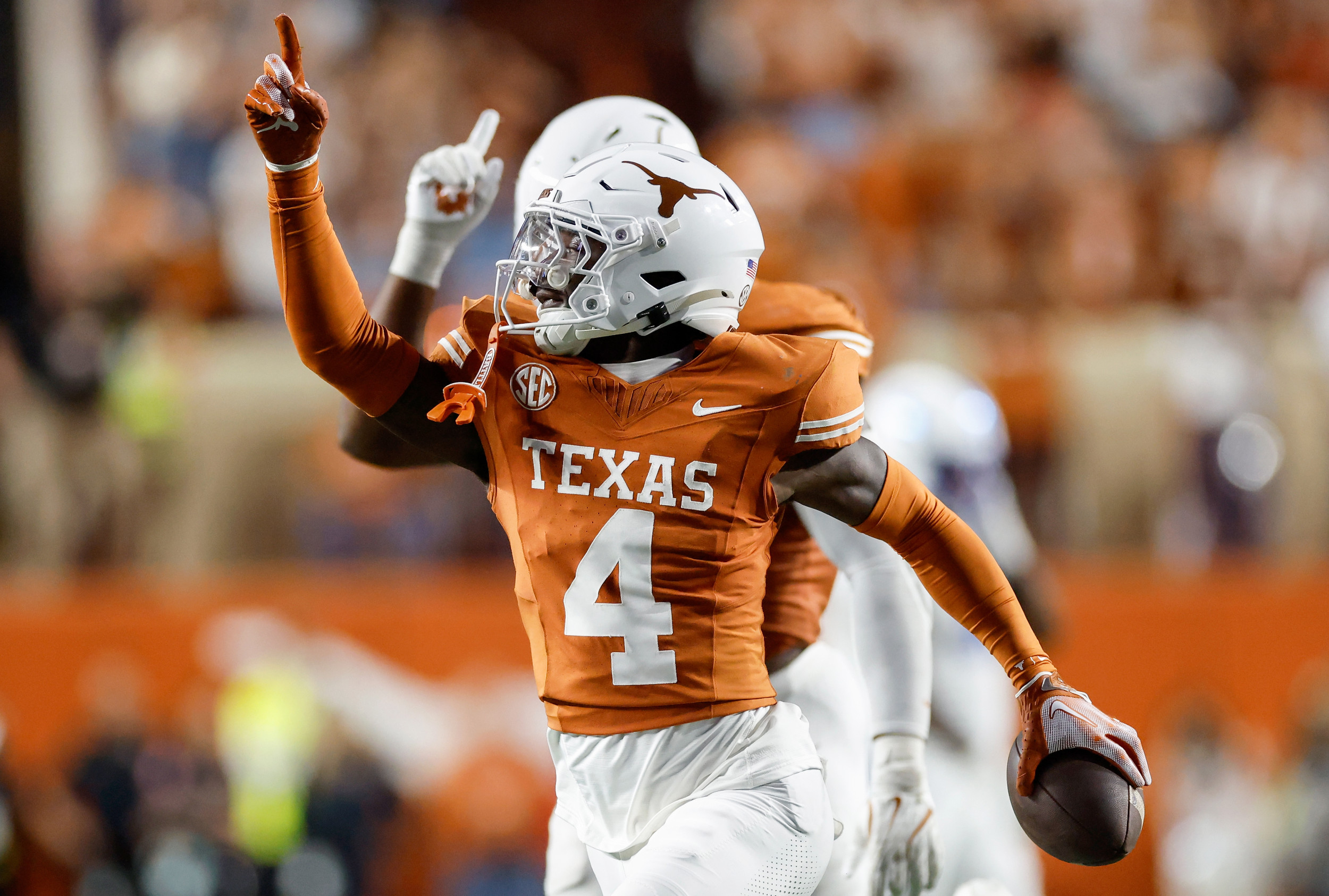 texas-tops-espn-fpi-rankings-as-college-football-season-kicks-off