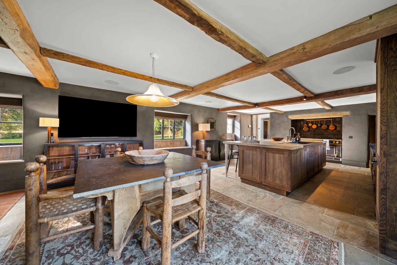 Ellen DeGeneres and Portia de Rossi Are Putting Their U.K. Farm on the Market for $30 Million