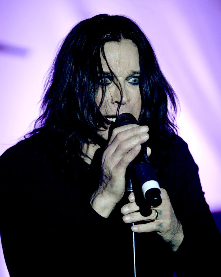 play ozzy osbourne speak of the devil