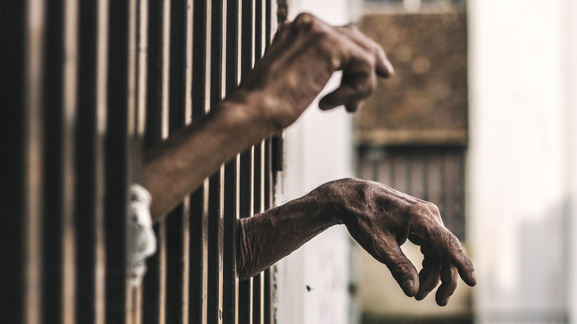 Report finds Western Australia prisoners suffer inhumane conditions