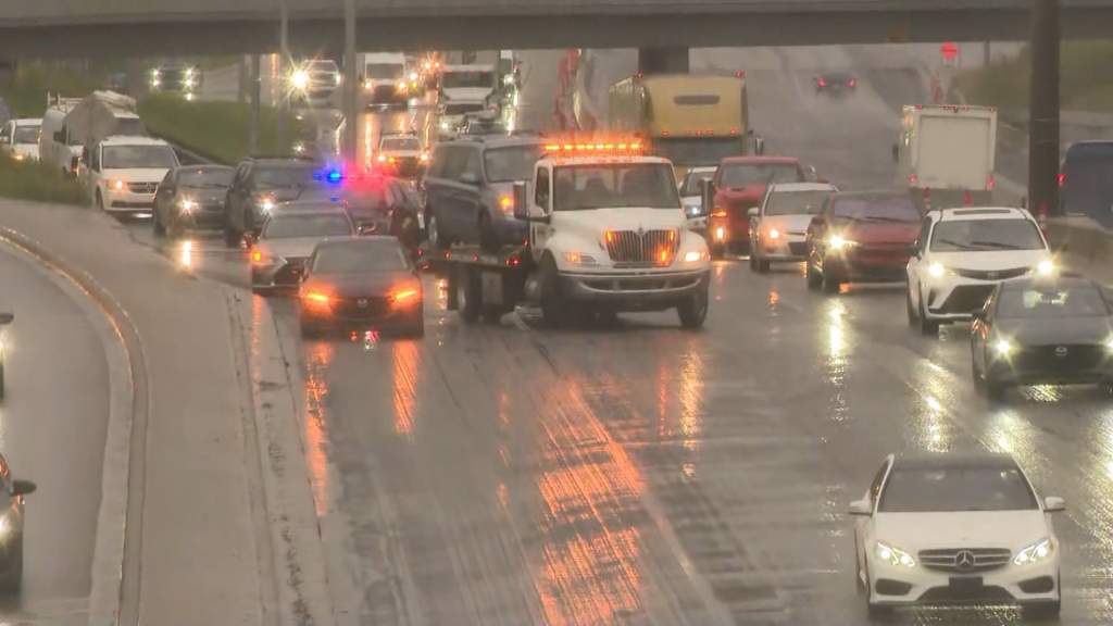Massive rainfall in Calgary causes chaos during busy morning commute
