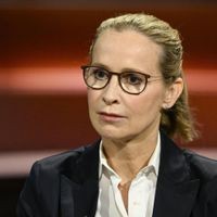 Prof. Frauke Brosius-Gersdorf Juristin 07/25 her Prof. Frauke Brosius-Gersdorf am 15. Juli 2025 in Markus Lanz TV Fernsehen Talkshow Talk Show Deutschland deutsch deutsche Frau Schriftstellerin Literatur Autorin Verfassungsrechtlerin Professorin german female lawyer law expert journalism journalist author writer quer Porträt neutral *** Prof Frauke Brosius Gersdorf lawyer 07 25 her Prof Frauke Brosius Gersdorf on July 15, 2025 in Markus Lanz TV television talk show talk show Germany German German woman writer literature author constitutional lawyer professor German female lawyer law expert journalism journalist author writer transverse portrait neutral