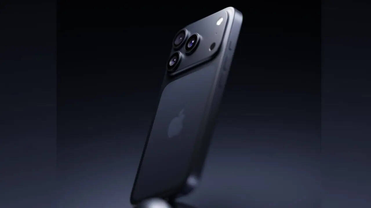 Apple iPhone 17 Pro Max, iPhone 17 Pro: Price In India, USA, Dubai, Launch Date, Camera, Specs, All Leaks