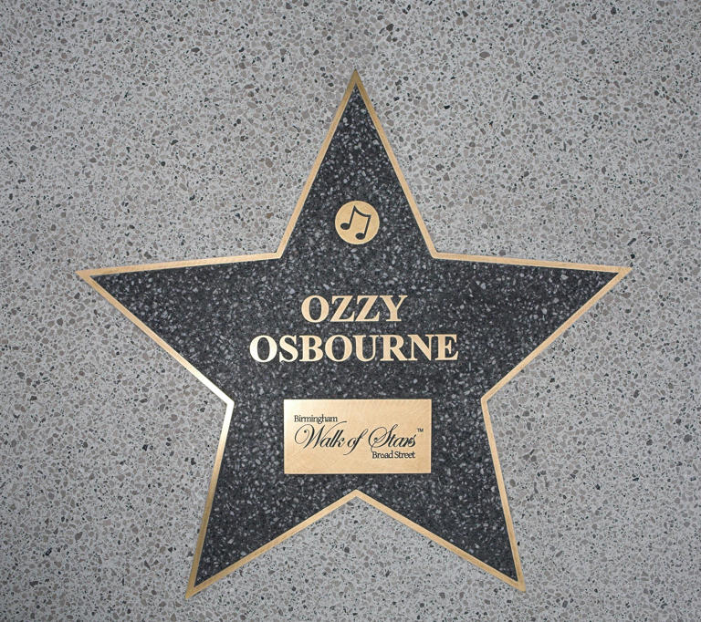 ozzy osbourne daughter kelly
