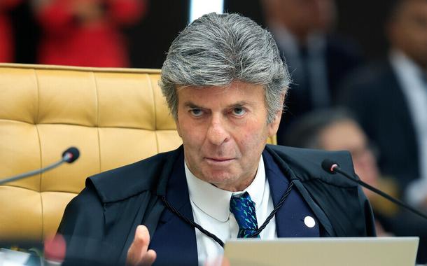 Fux pode adiar julgamento de Bolsonaro para 2026, avalia Elio Gaspari