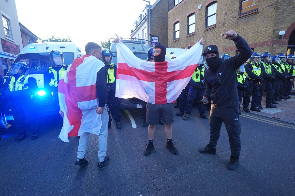 Farage counter-protester claims at asylum hotel are ‘categorically ...