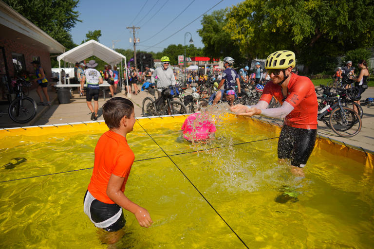 RAGBRAI registration opens Nov. 15. What will change in 2026? Here's ...