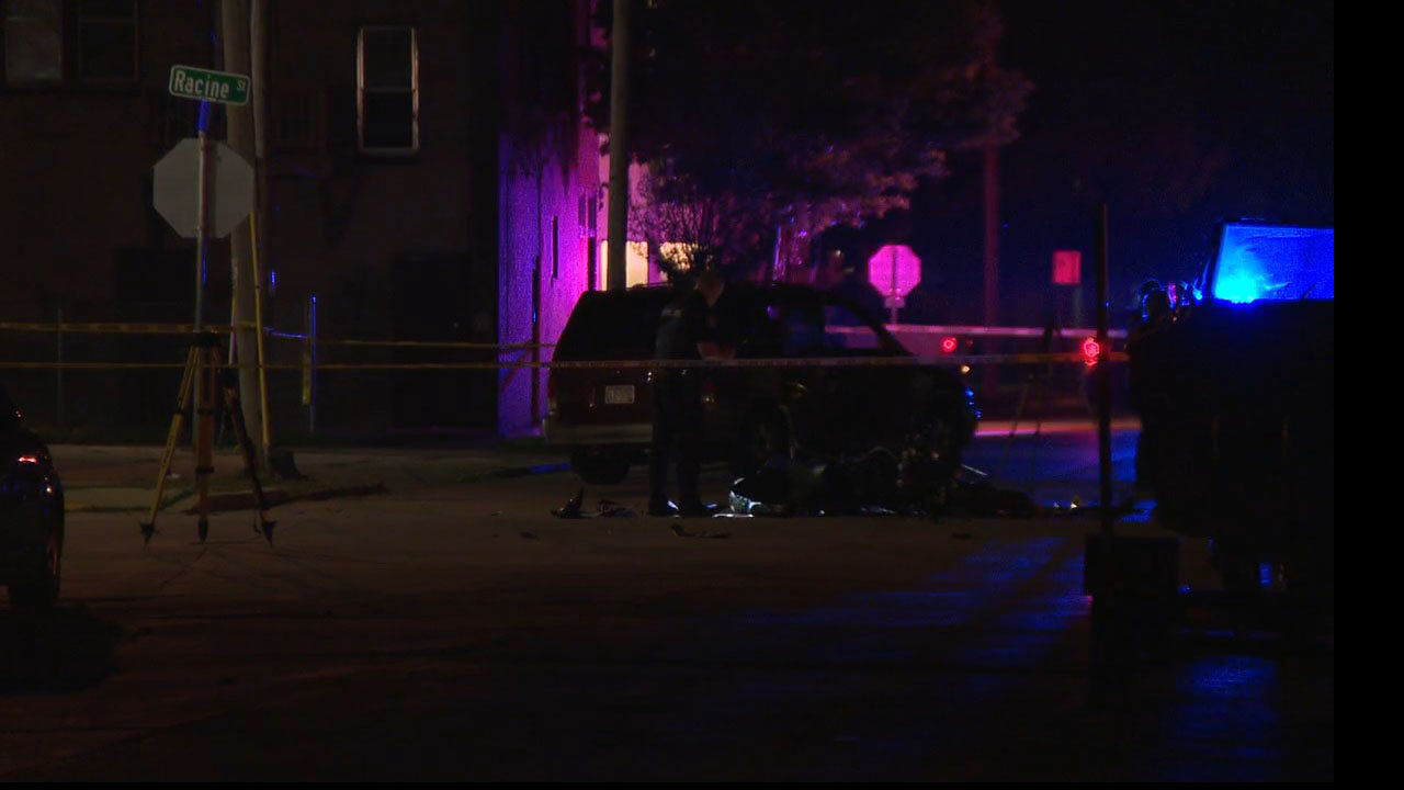 Racine fatal crash motorcycle vehicle collide 29 year old man dead Racine fatal crash motorcycle vehicle collide 29 year old man dead