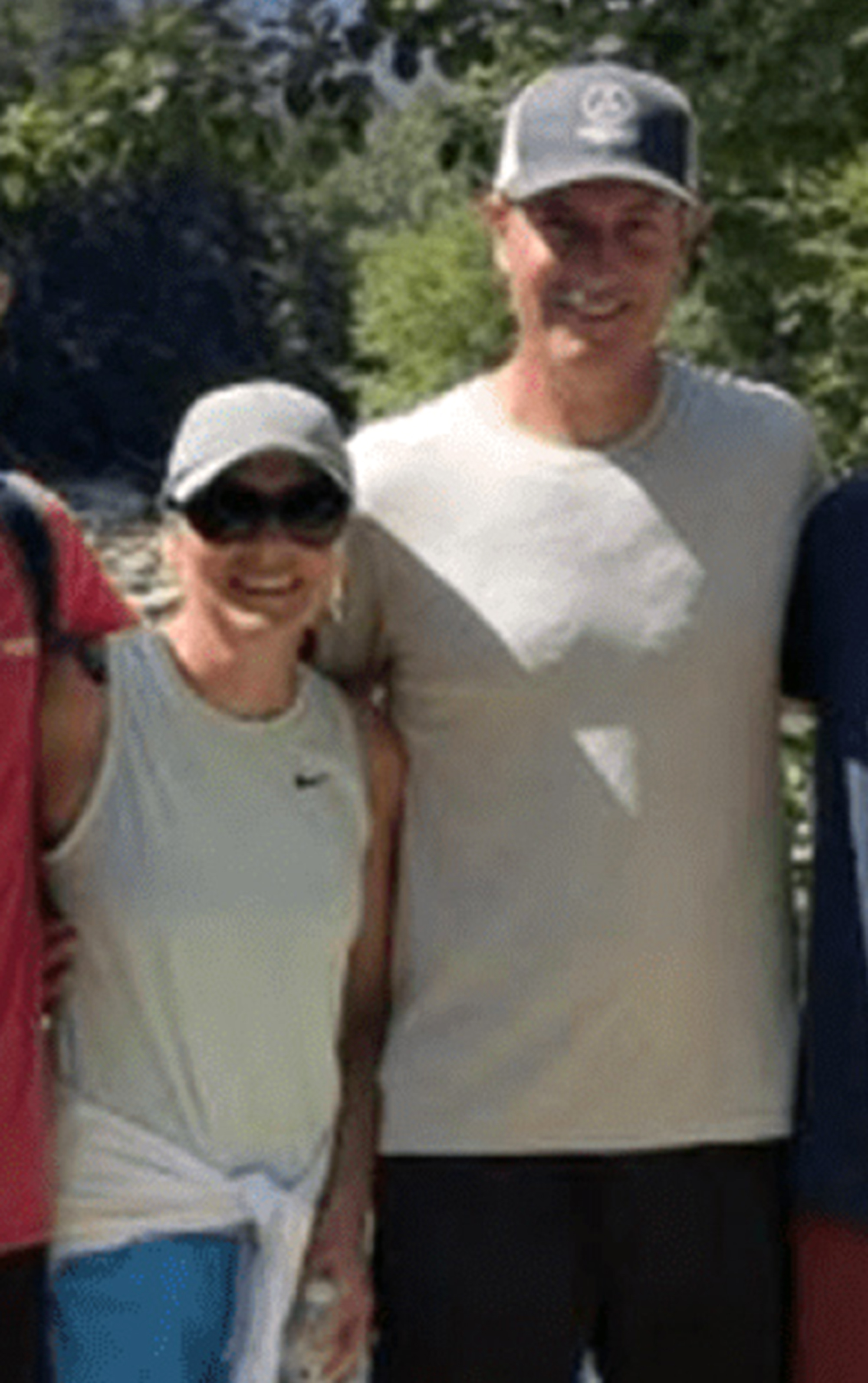 Neighbors slam ‘disgusting’ Andy Byron as ex-Astronomer CEO’s wife ...