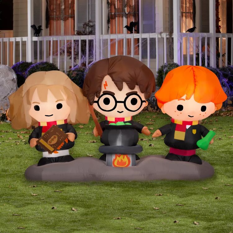 4.5' Harry Potter Inflatable