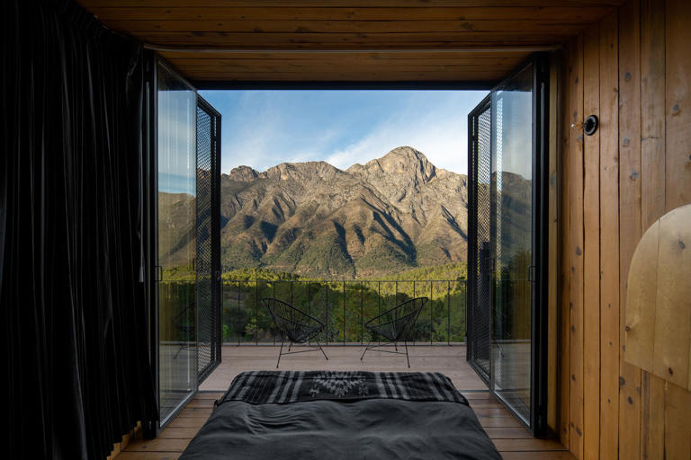 Can Architecture Enhance Nature? A Pair of Complementary Tiny Cabins in ...