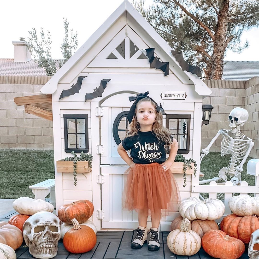 halloween playhouse