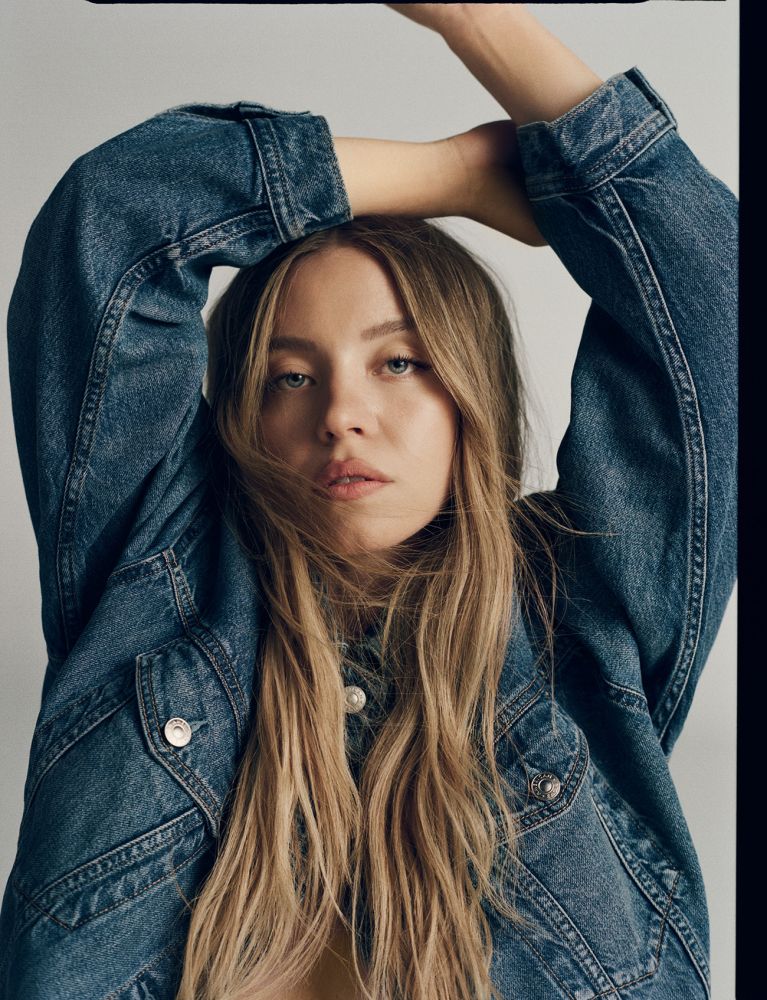 Sydney Sweeney Fronts American Eagle Campaign [PHOTOS]
