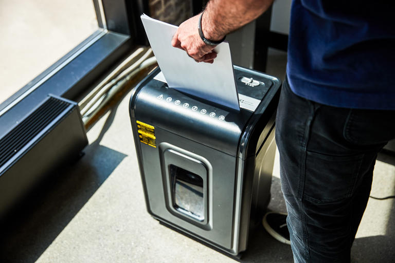 Protect your identity or suffer the consequences: These are the best ...