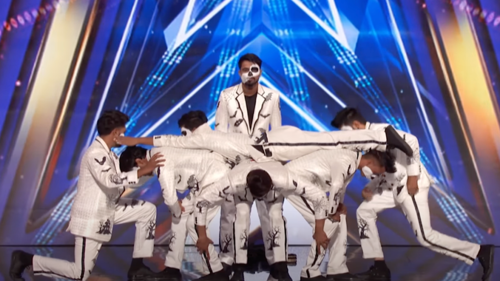 Terrifying ‘AGT&amp;#39; Audition Earns Howie Mandel&amp;#39;s Golden Buzzer