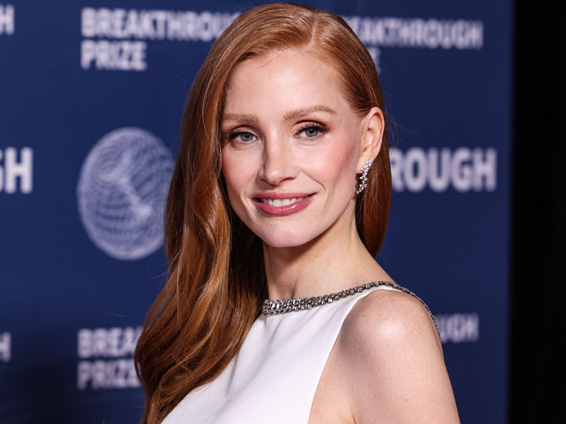 Master's Degree at Harvard Jessica Chastain Returns to University