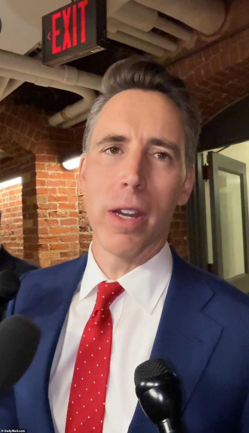 Trump does U-turn on insider trading ban