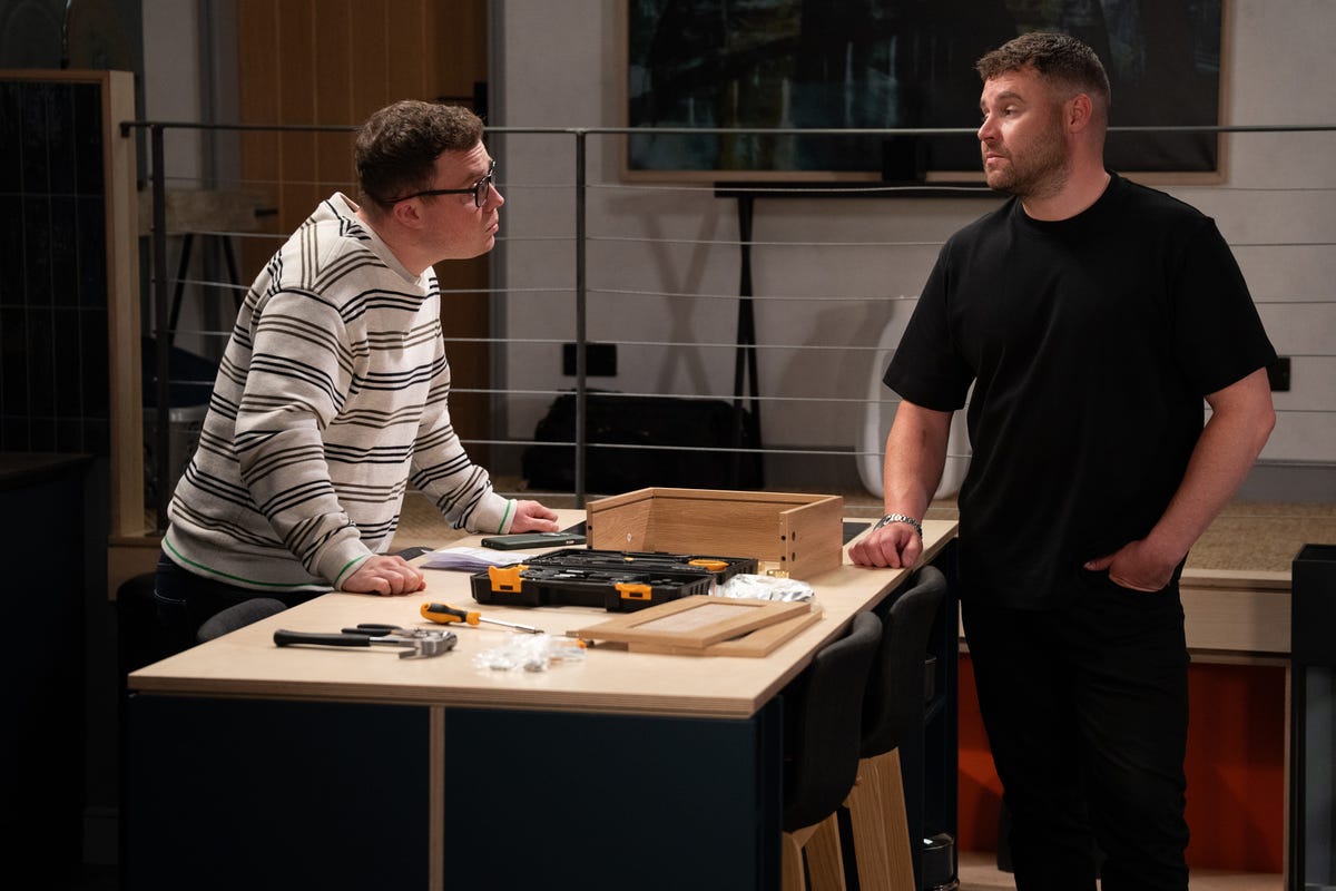 Vinny Dingle, Aaron Dingle, Emmerdale