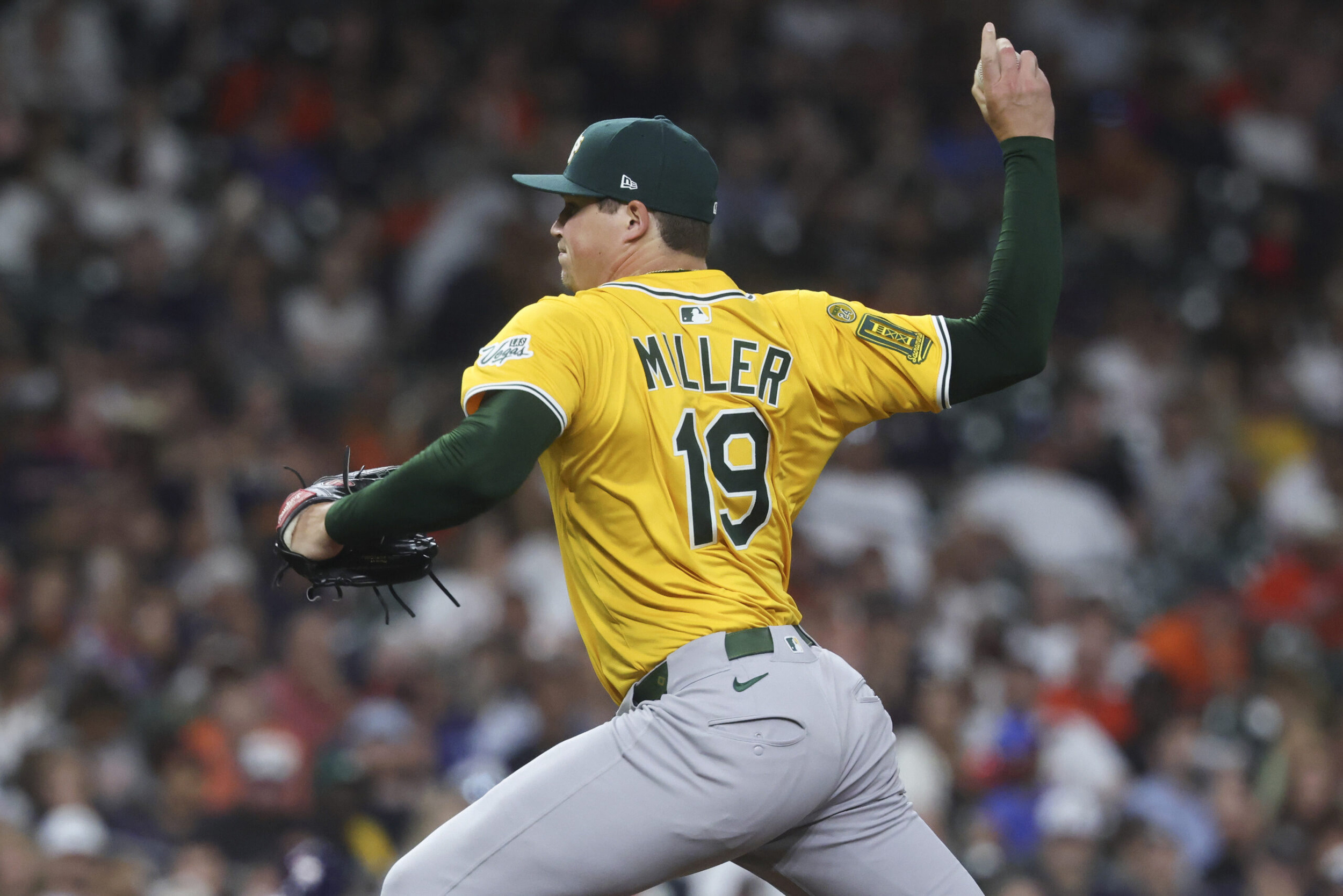 Athletics trade Mason Miller to Padres for Leo De Vries Athletics trade Mason Miller to Padres for Leo De Vries