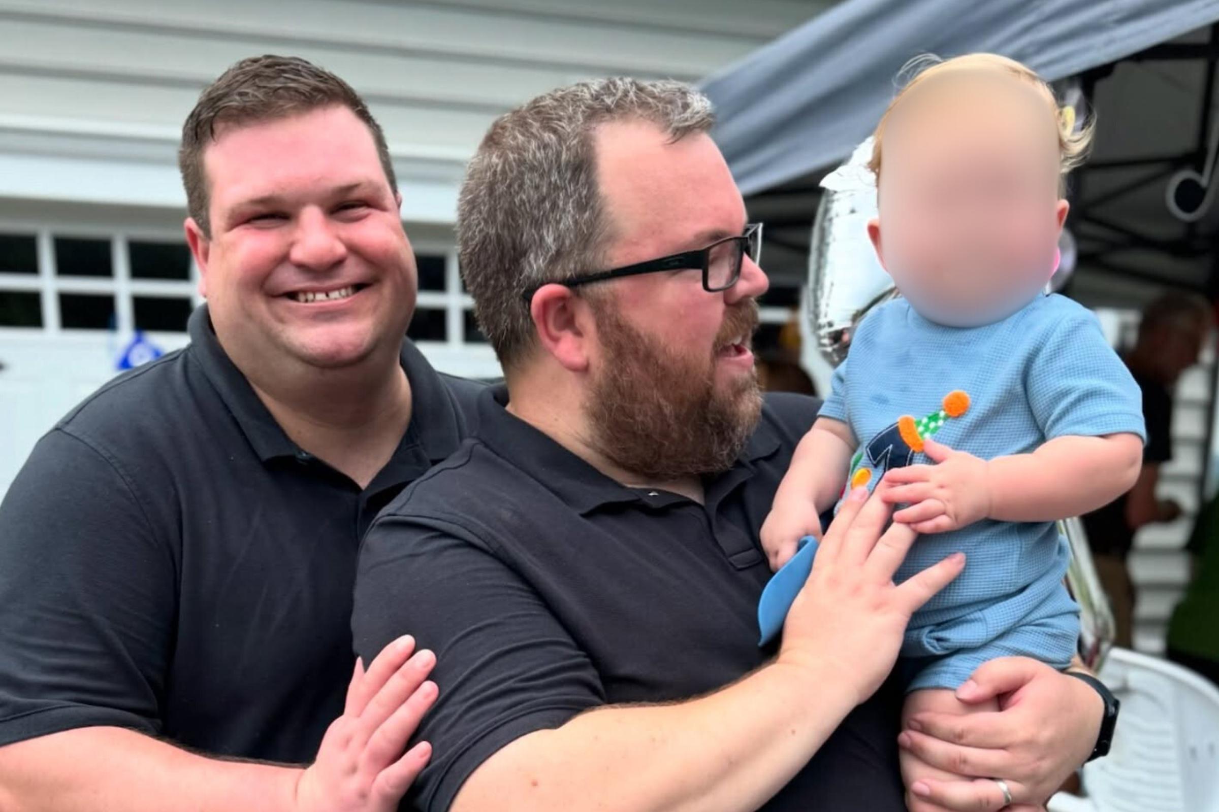 'Loophole' allows child sex offenders to adopt via surrogacy(00)