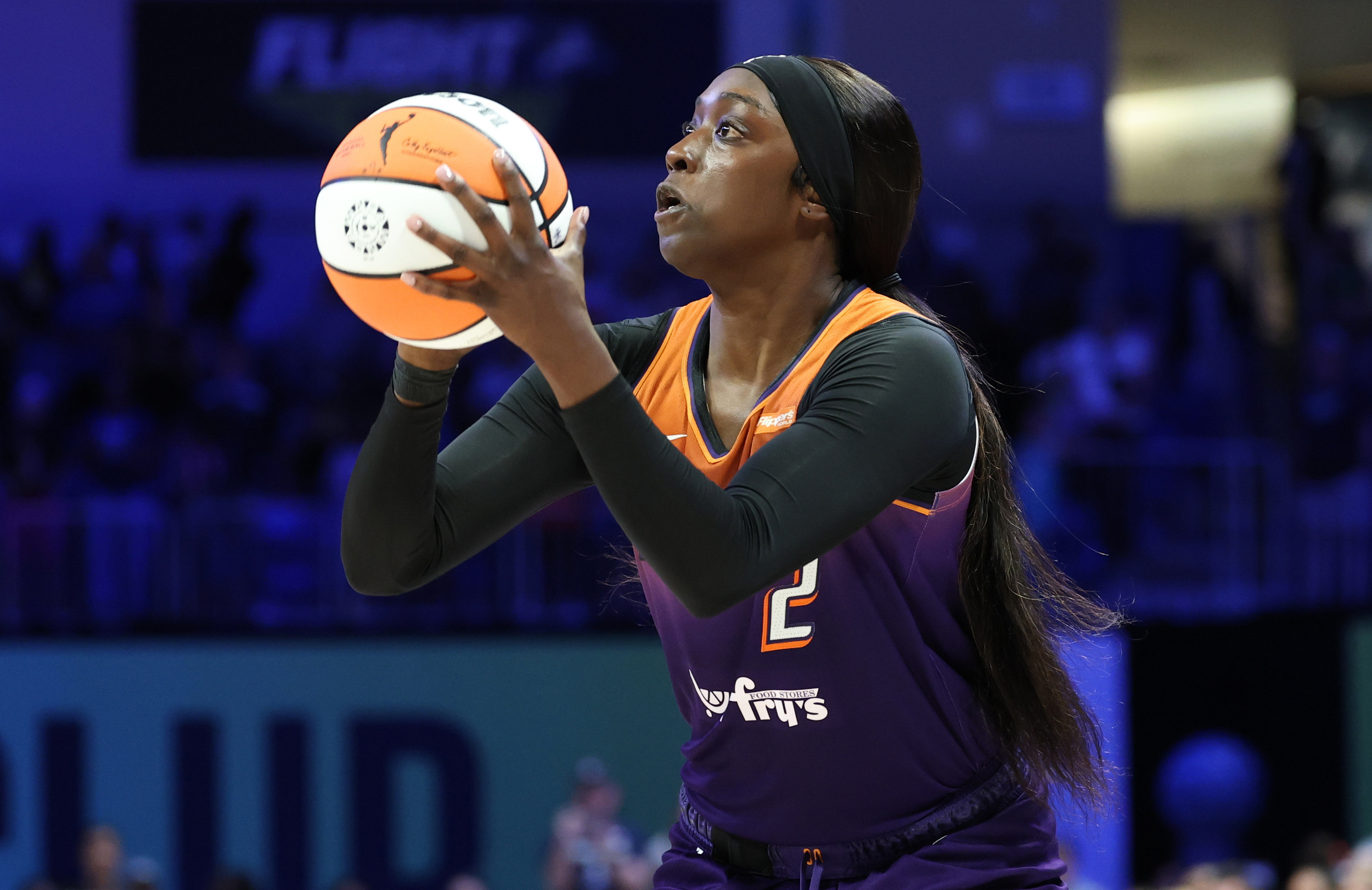 Copper stands by Mercury teammate Bonner amid tense Indiana Fever crowd Copper stands by Mercury teammate Bonner amid tense Indiana Fever crowd