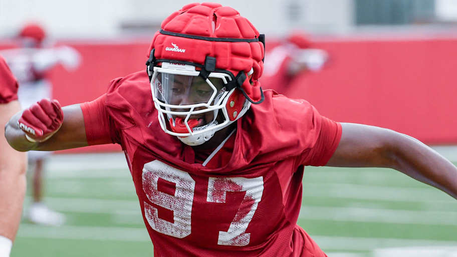How Rhodes Helping New Razorback Staff Recruit Best Players in State