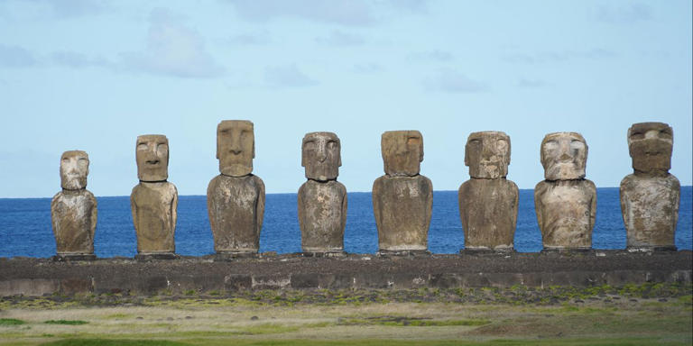 A new statue suddenly appeared on Easter Island, which doesn't make sense. Scientists thought they had found them all.