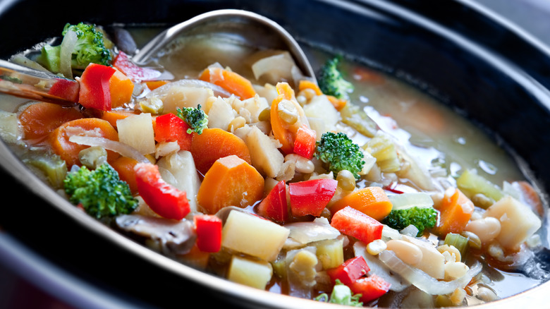 Tips for Using a Slow Cooker for Soups: Easy & Flavorful Secrets