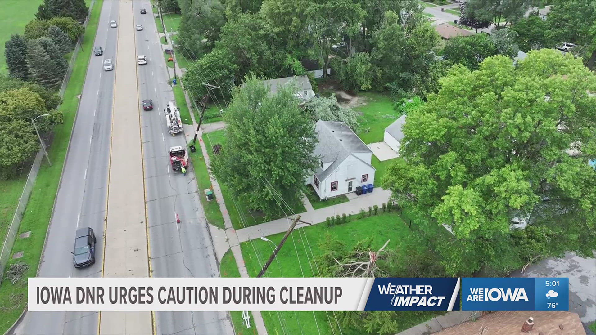 Iowa DNR urges caution as Iowans begin to clean up stormdamaged trees